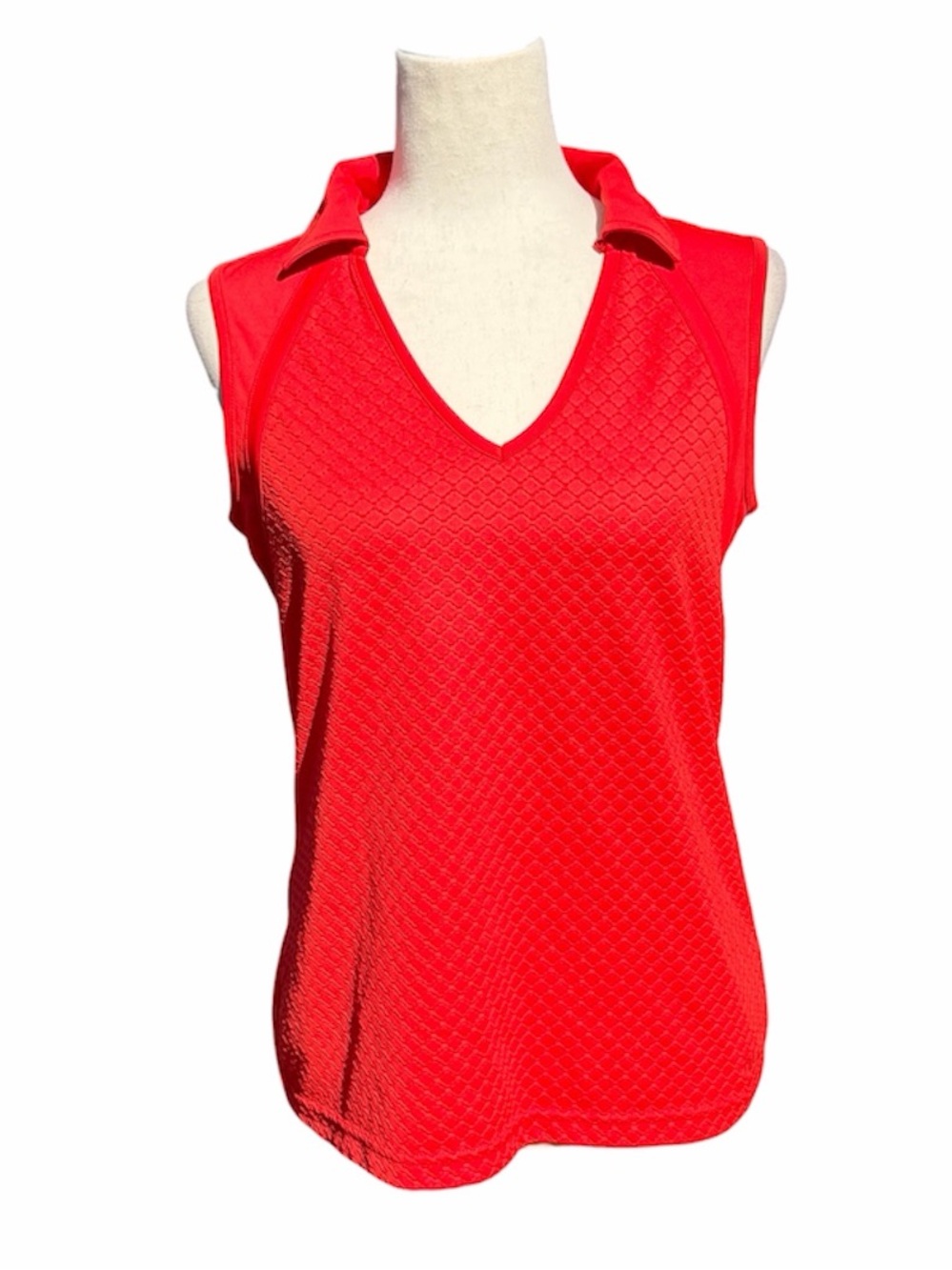 Izod Cool FX Textured Sleeveless Polo V-Neck Collared Top Vibrant Tomato Red M